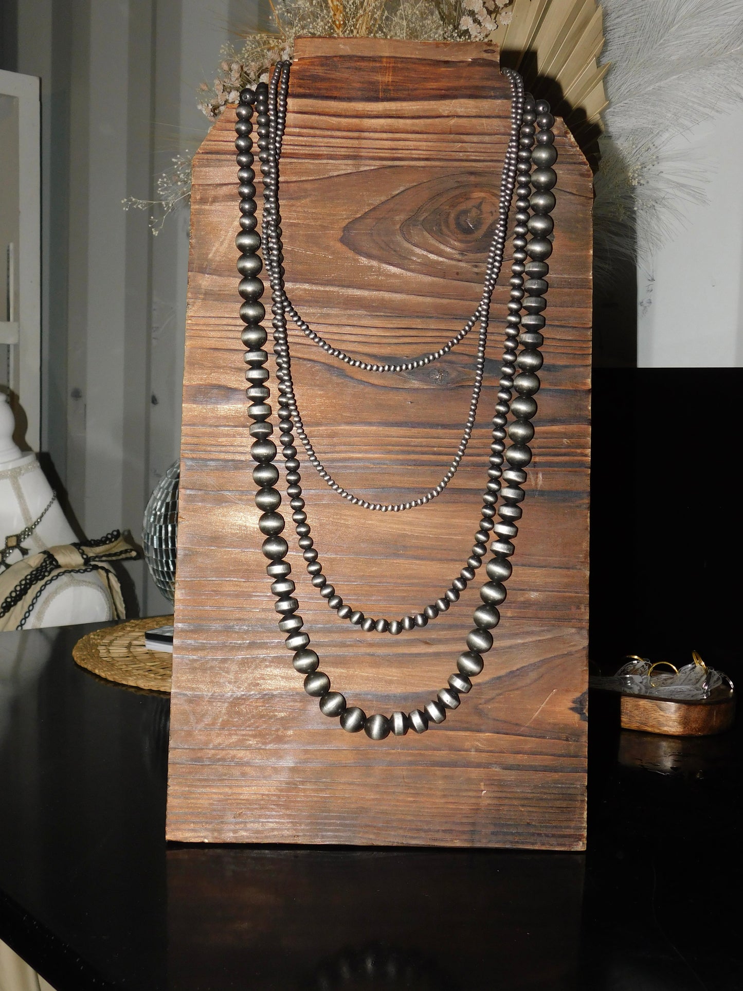 The Blanche Necklace
