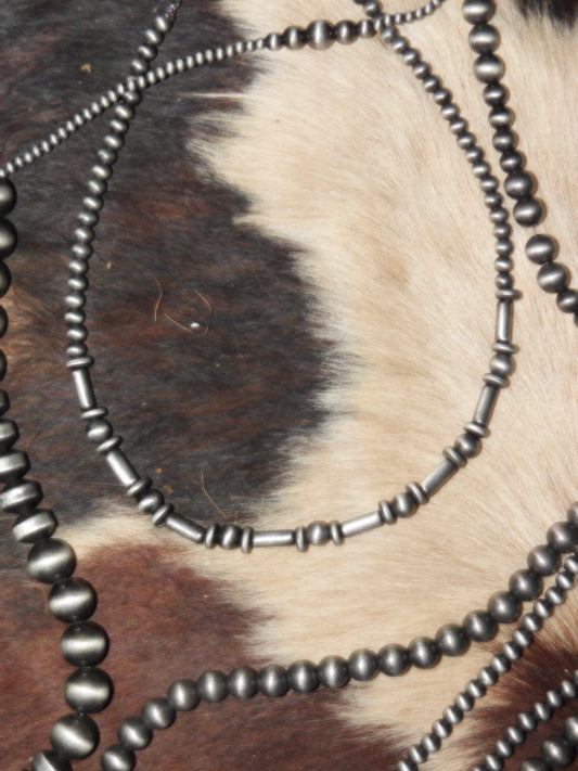 Handmade 18" Cylindrical (Faux) Navajo Bead Necklace