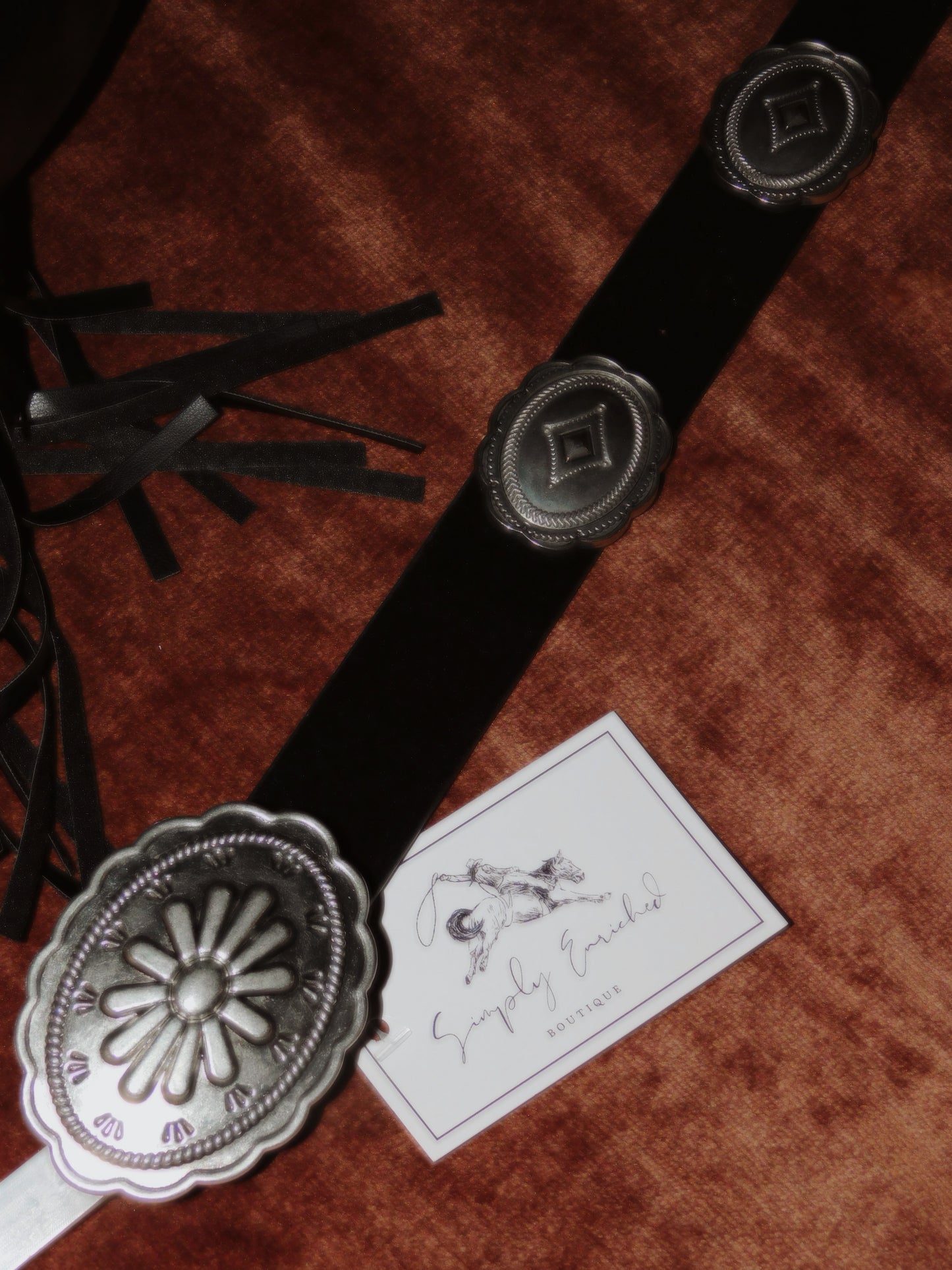 Western Oval Floral Belt- Silver