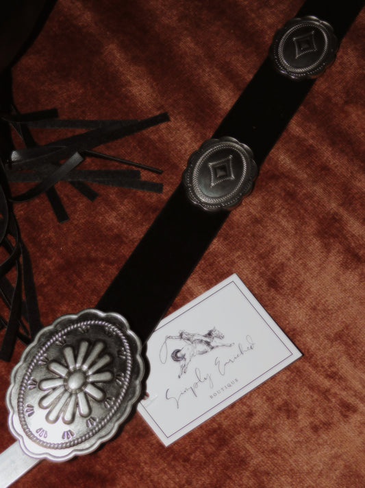 Western Oval Floral Belt- Silver